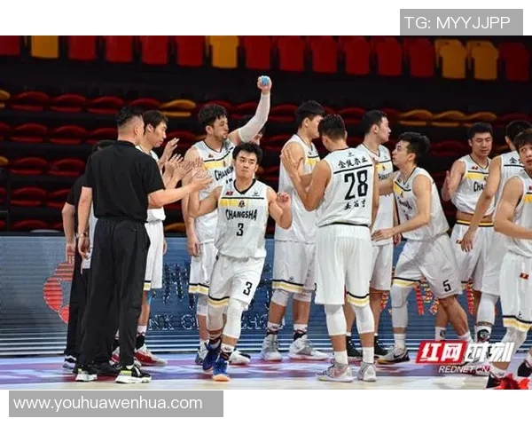 杭州篮球队与广州篮球队赛后分析实力对比与战术探讨