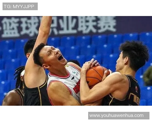 杭州篮球队的节奏探秘:从战术到团队协作的全面分析与展望 杭州篮球队的节奏探秘:从战术到团队协作的全面分析与展望