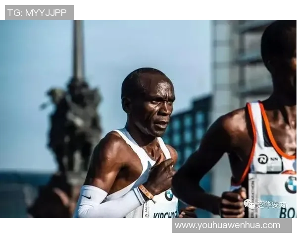 杭州足球队快攻战术解析及其在比赛中的应用与成效分析 杭州足球队快攻战术解析及其在比赛中的应用与成效分析